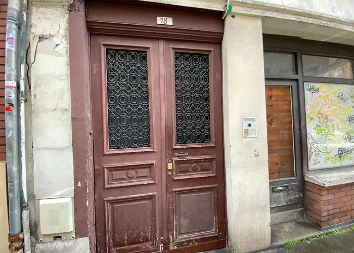 Triplex En Centre-Ville - 273