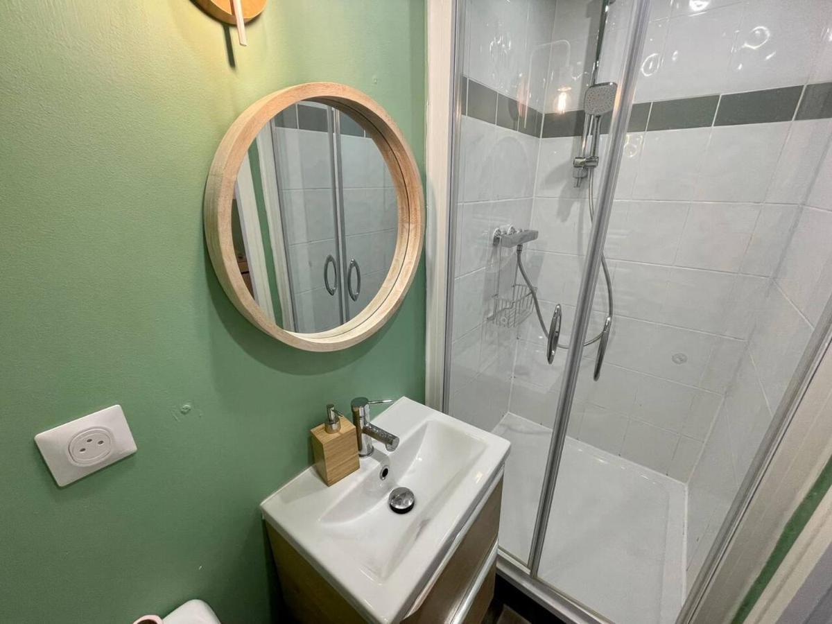 Triplex En Centre-ville - 273 Apartment *